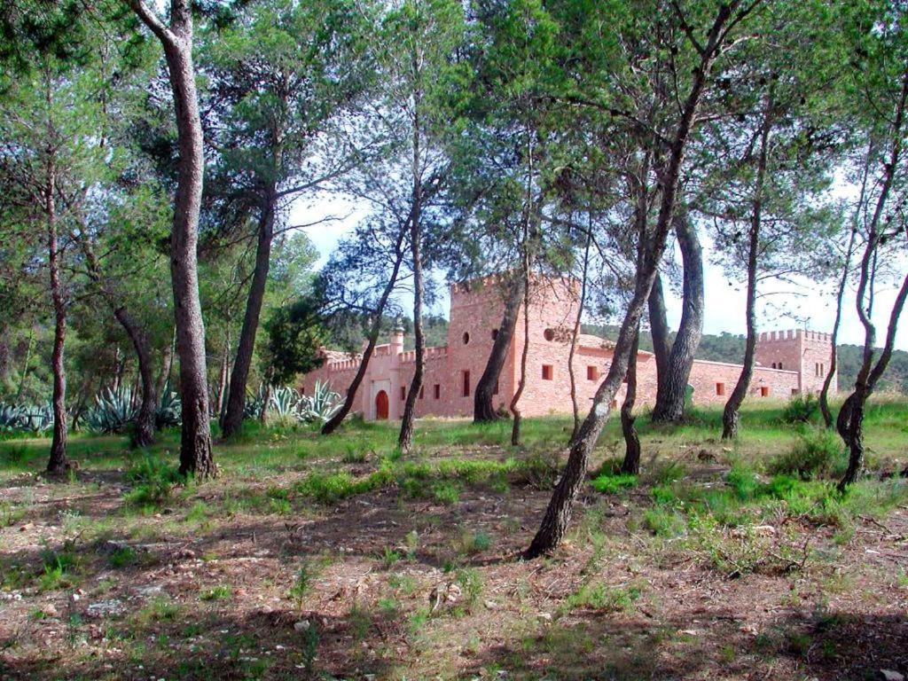 Masia de San Juan - Casas rurales con piscina en masia fortificada Segorbe  Exterior foto